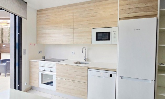 Herverkoop - Villa -
Orihuela Costa - Villamartín