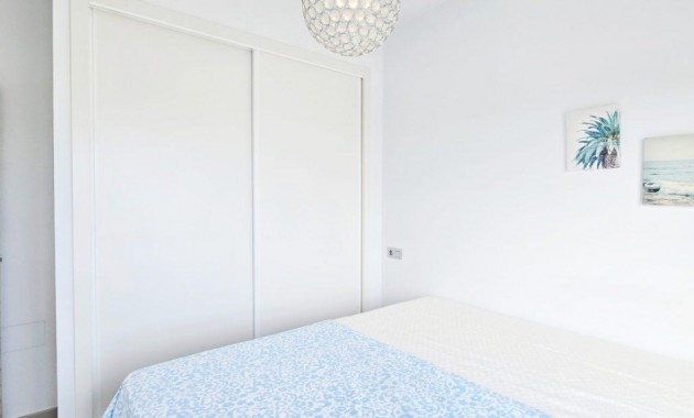 Herverkoop - Villa -
Orihuela Costa - Villamartín