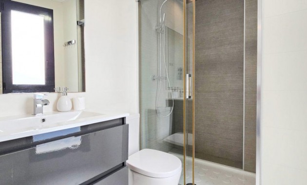 Herverkoop - Villa -
Orihuela Costa - Villamartín