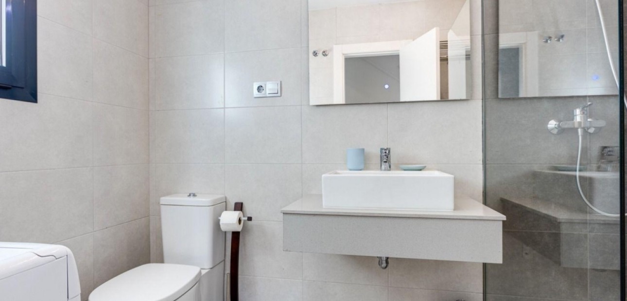 Herverkoop - Appartement / flat -
La Mata