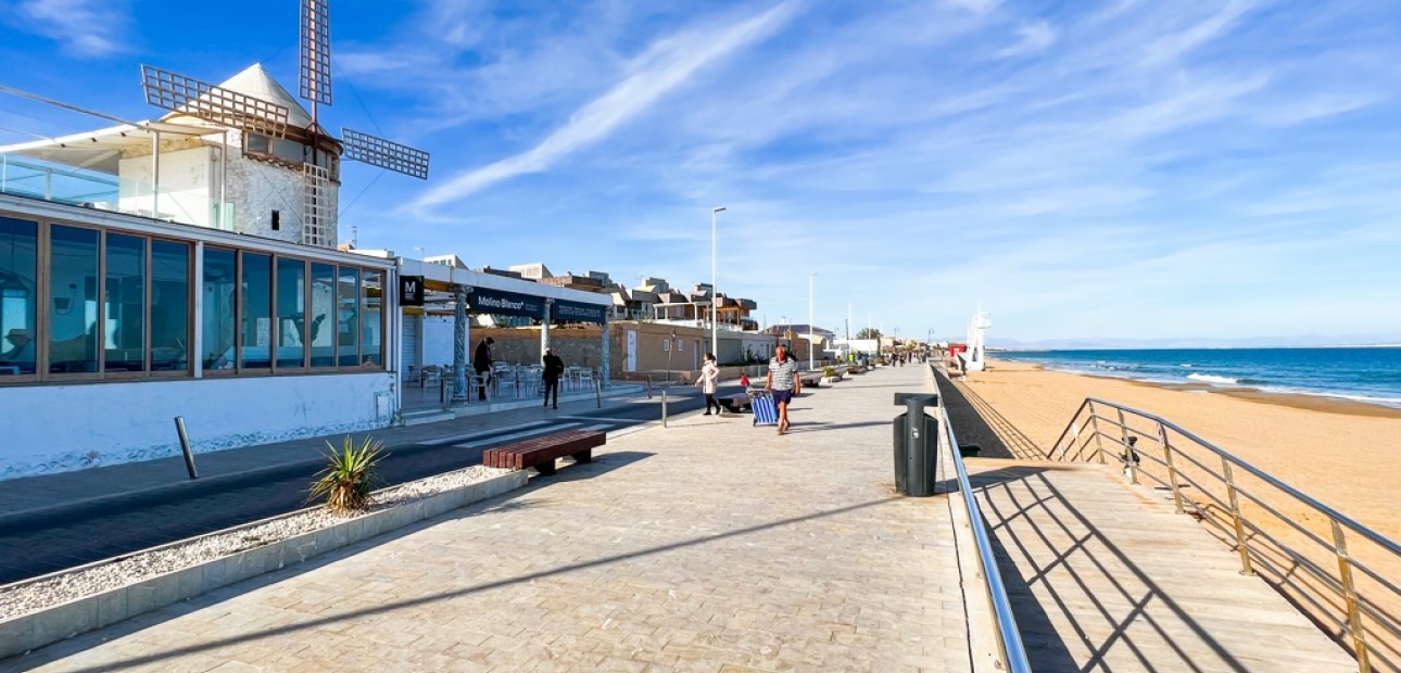 Herverkoop - Appartement / flat -
La Mata