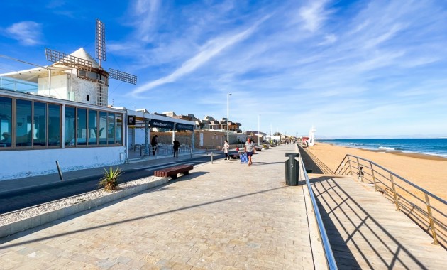 Herverkoop - Appartement / flat -
La Mata