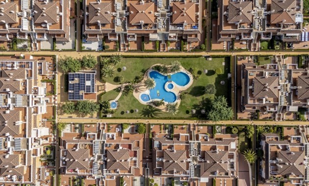 Herverkoop - Appartement / flat -
Playa Flamenca - Zeniamar