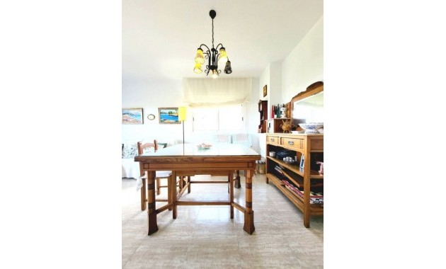 Venta - Apartamento / piso -
Dehesa de Campoamor