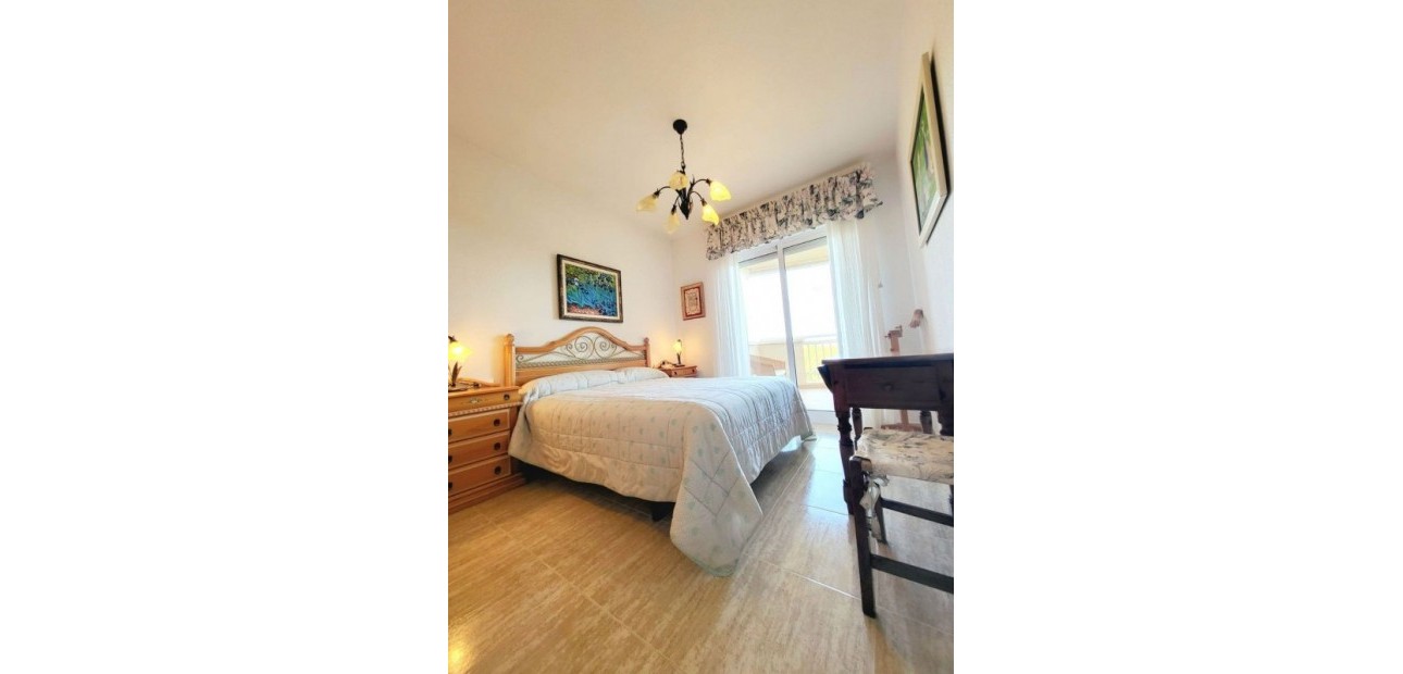 Venta - Apartamento / piso -
Dehesa de Campoamor