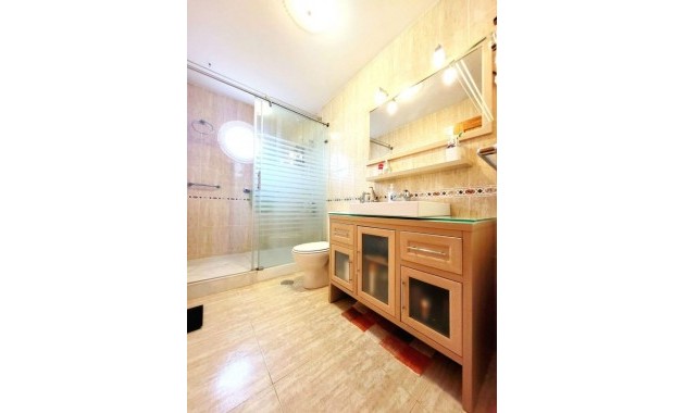 Venta - Apartamento / piso -
Dehesa de Campoamor