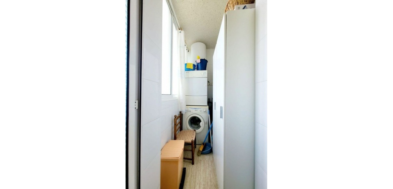 Venta - Apartamento / piso -
Dehesa de Campoamor