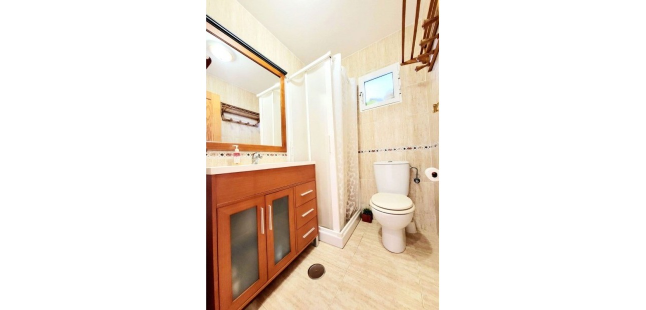 Venta - Apartamento / piso -
Dehesa de Campoamor