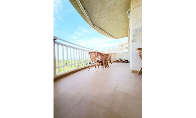 Venta - Apartamento / piso -
Dehesa de Campoamor