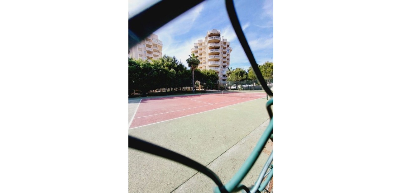 Venta - Apartamento / piso -
Dehesa de Campoamor