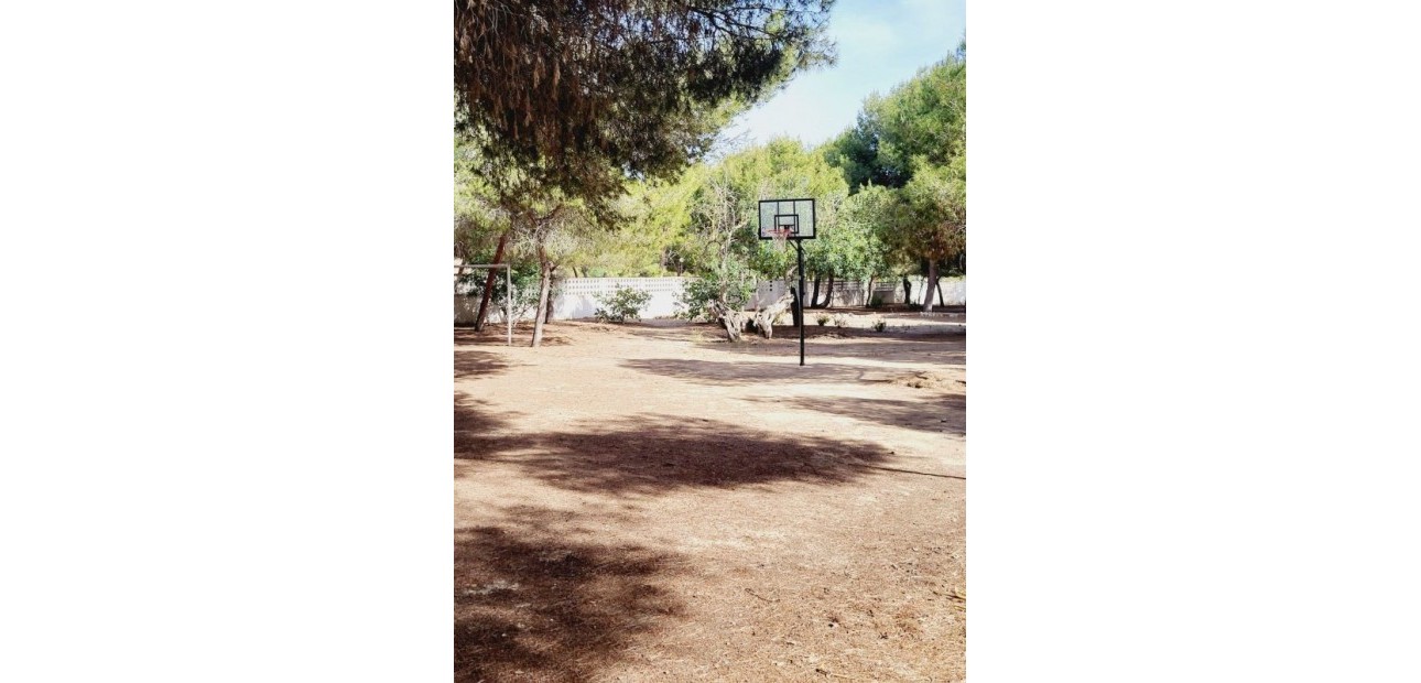 Venta - Apartamento / piso -
Dehesa de Campoamor