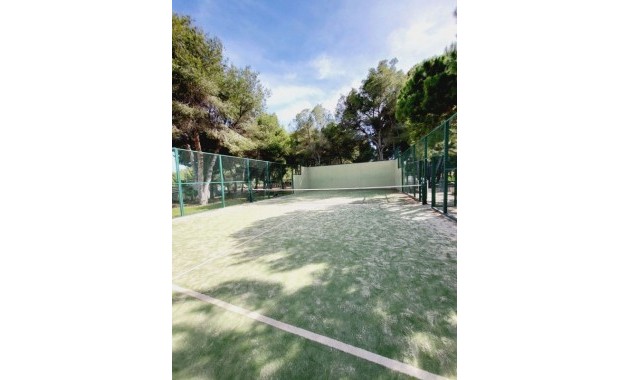 Venta - Apartamento / piso -
Dehesa de Campoamor