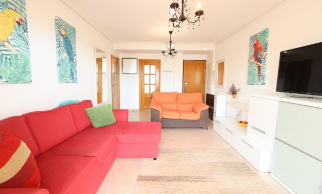 Venta - Apartamento / piso -
Campoamor