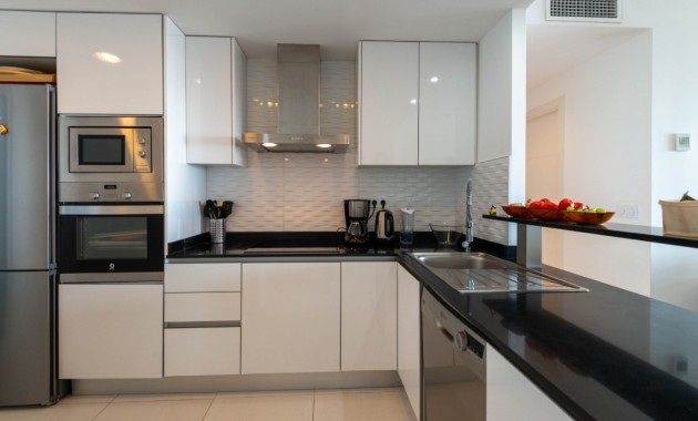 Venta - Apartamento / piso -
Punta Prima