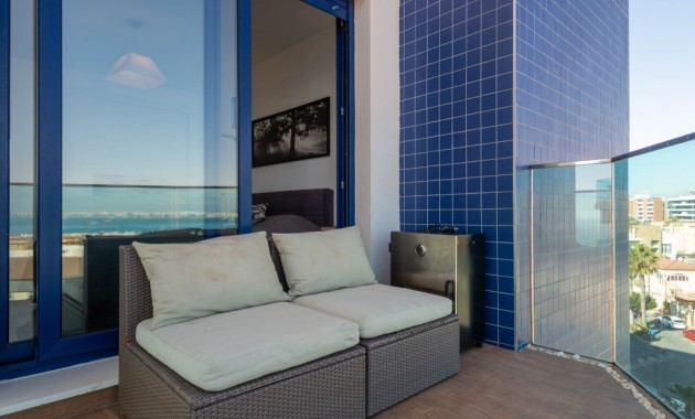 Venta - Apartamento / piso -
Punta Prima