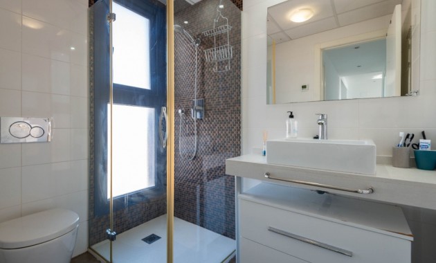 Venta - Apartamento / piso -
Punta Prima