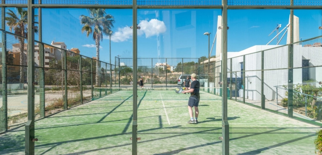 Venta - Apartamento / piso -
Punta Prima