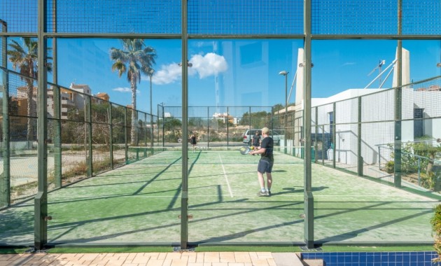 Venta - Apartamento / piso -
Punta Prima