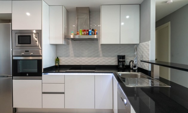 Venta - Apartamento / piso -
Punta Prima