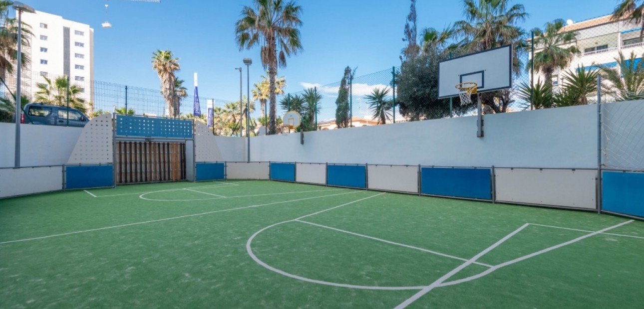 Venta - Apartamento / piso -
Punta Prima