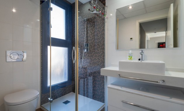 Venta - Apartamento / piso -
Punta Prima