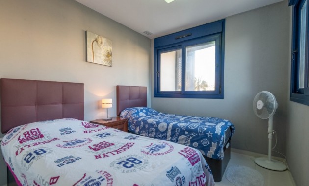 Venta - Apartamento / piso -
Punta Prima