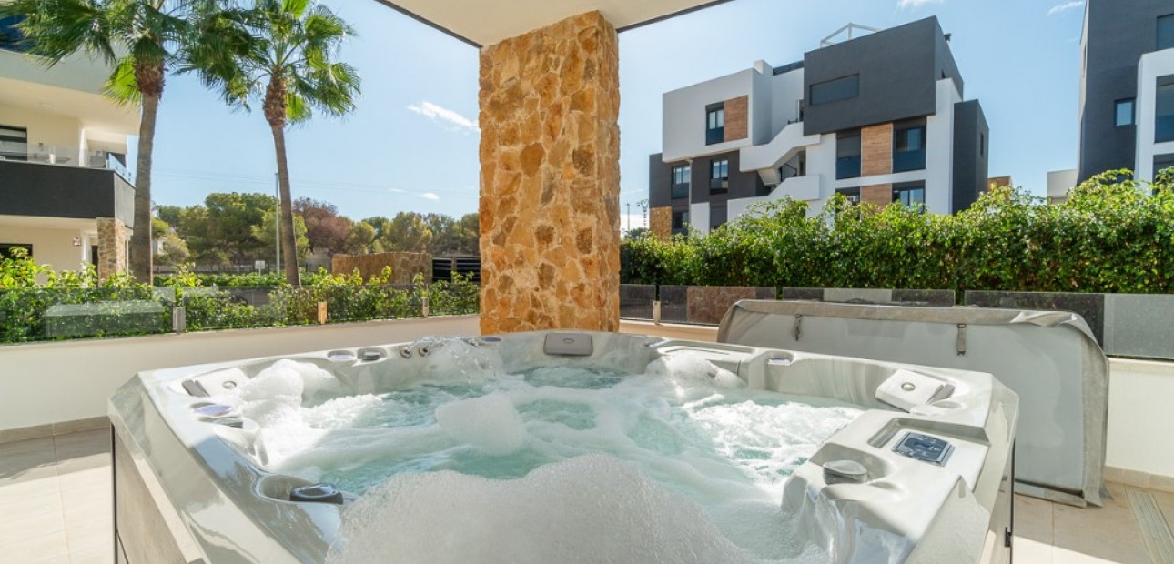 Herverkoop - Appartement / flat -
Orihuela Costa