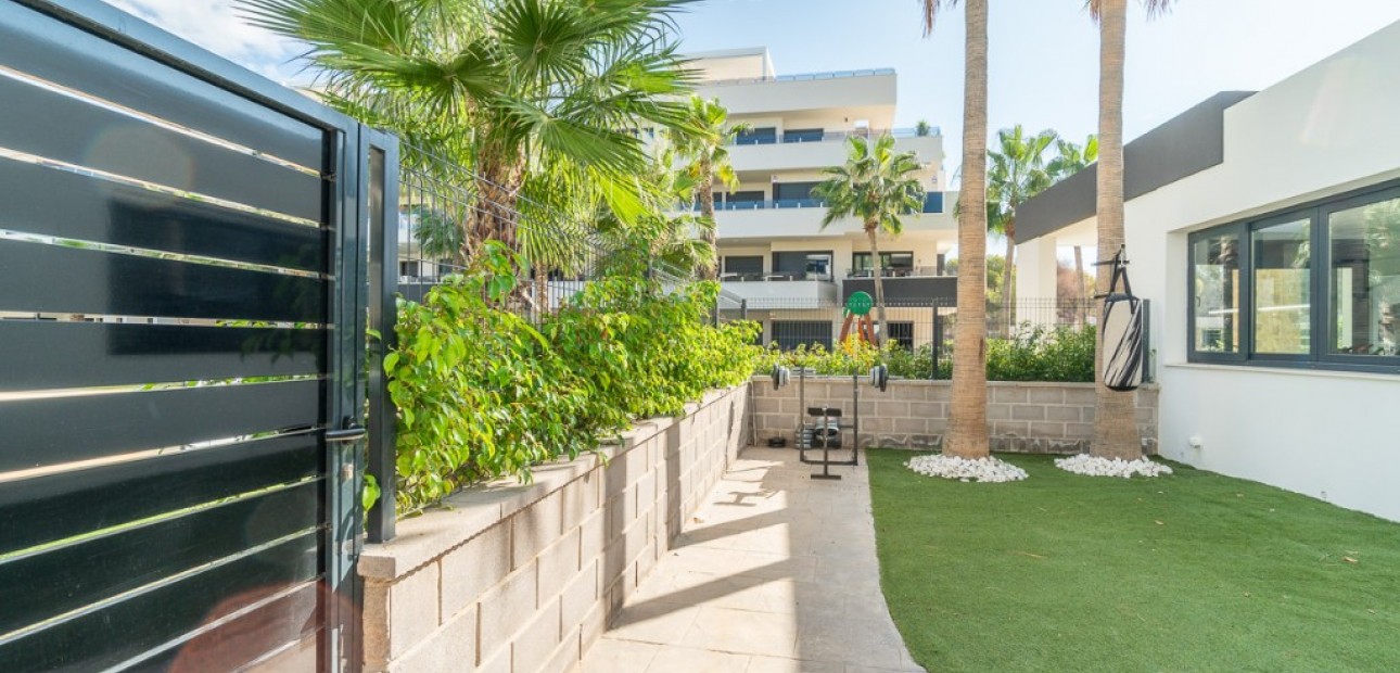 Herverkoop - Appartement / flat -
Orihuela Costa