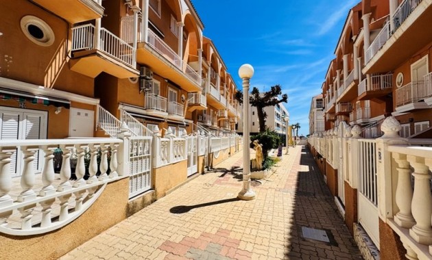 Venta - Apartamento / piso -
La Mata