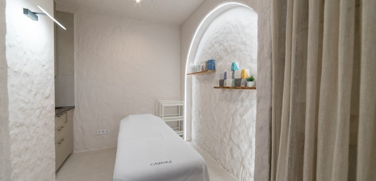 Herverkoop - Business -
Alicante - Center