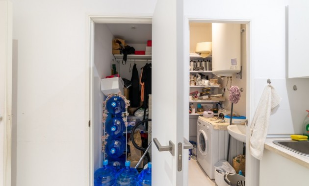 Herverkoop - Business -
Alicante - Center