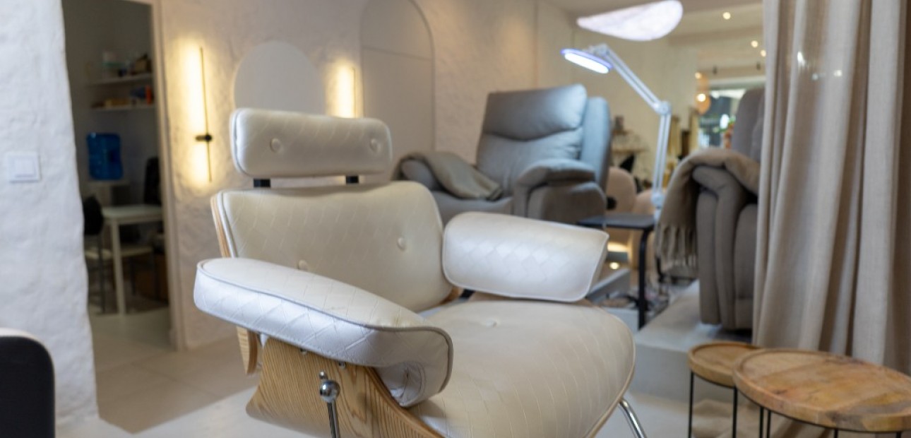 Herverkoop - Business -
Alicante - Center