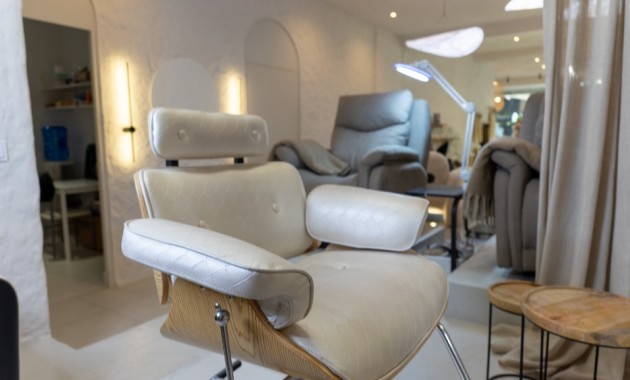 Herverkoop - Business -
Alicante - Center