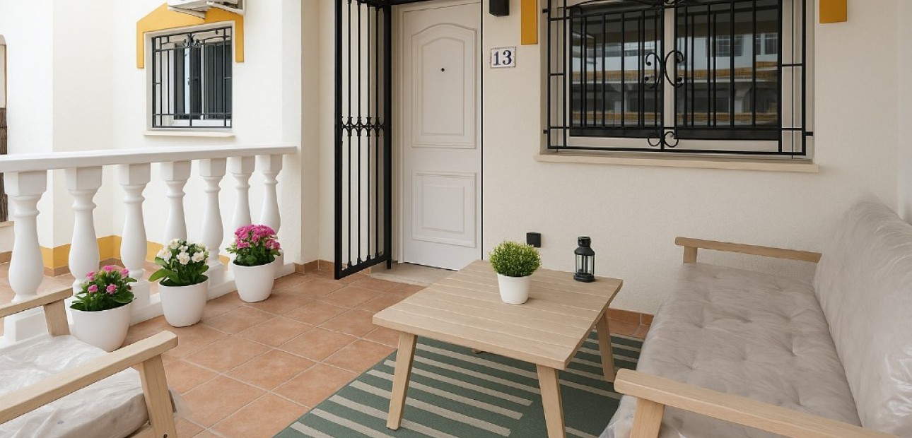 Herverkoop - Herenhuis -
Costa Blanca - Orihuela Costa