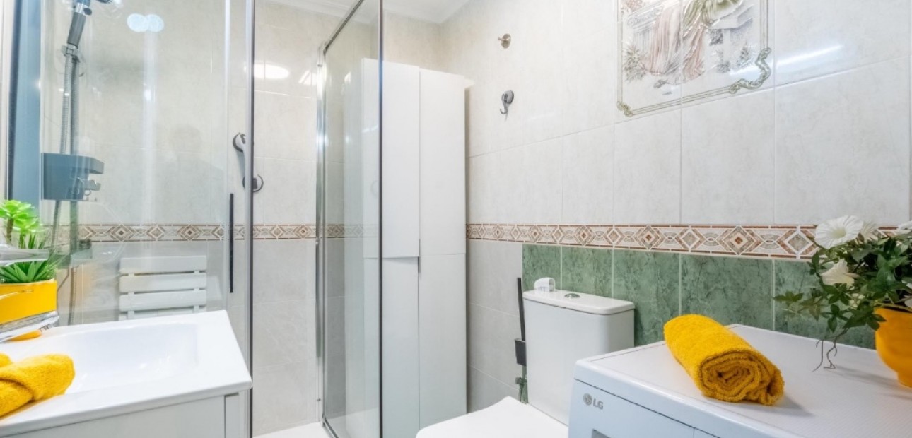 Herverkoop - Appartement / flat -
La Mata