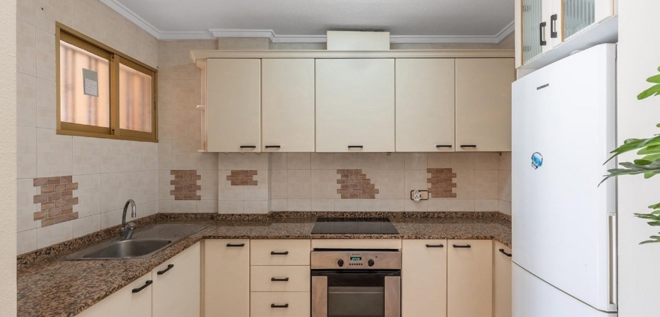 Herverkoop - Appartement / flat -
Torrevieja - La Mata