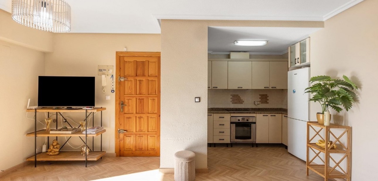 Herverkoop - Appartement / flat -
Torrevieja - La Mata