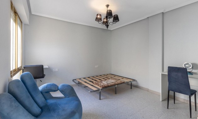 Herverkoop - Appartement / flat -
Torrevieja - La Mata