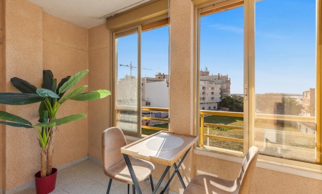 Herverkoop - Appartement / flat -
Torrevieja - La Mata