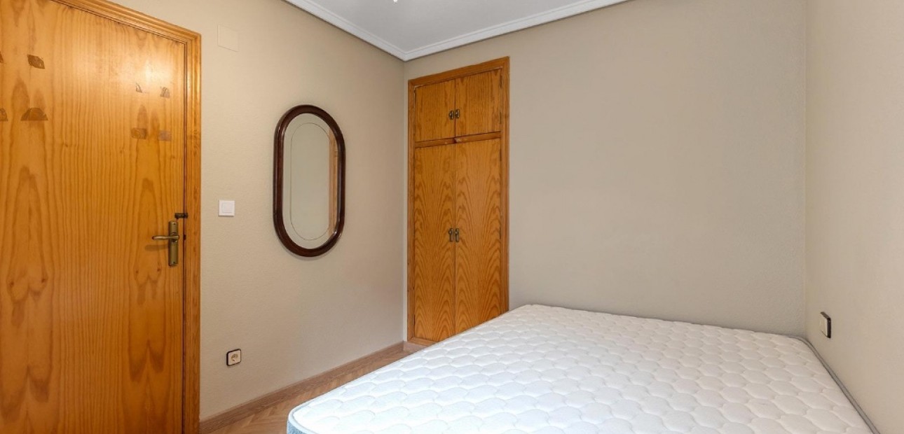 Herverkoop - Appartement / flat -
Torrevieja - La Mata