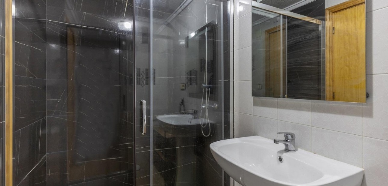 Herverkoop - Appartement / flat -
Torrevieja - La Mata