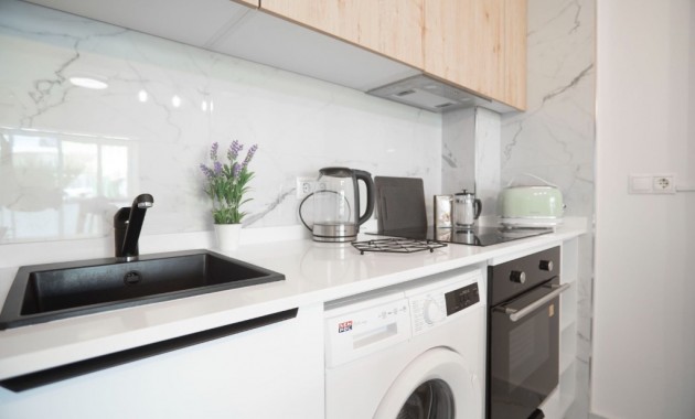 Sale - Apartment / flat -
Torrevieja - La veleta