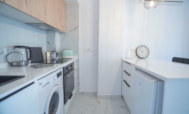 Sale - Apartment / flat -
Torrevieja - La veleta