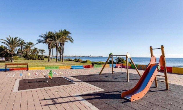 Sale - Apartment / flat -
Torrevieja - La veleta