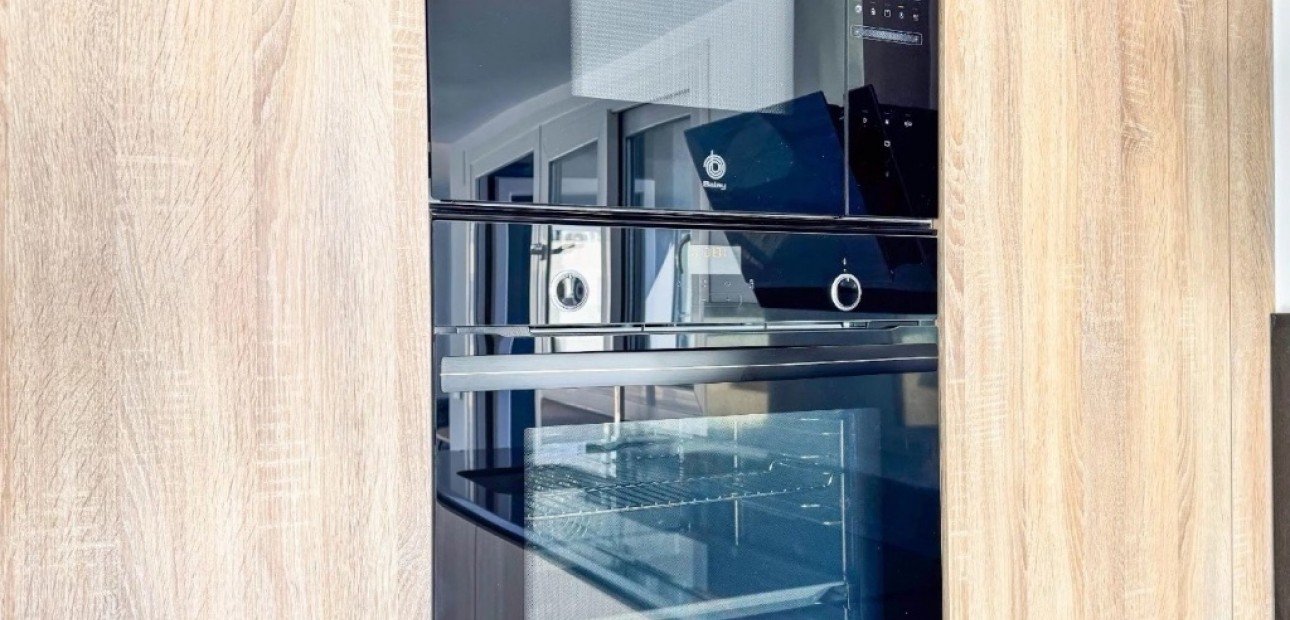 Sale - Apartment / flat -
Punta Prima