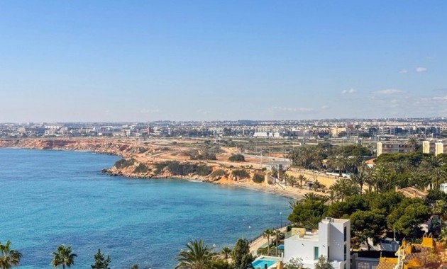 Sale - Apartment / flat -
Punta Prima