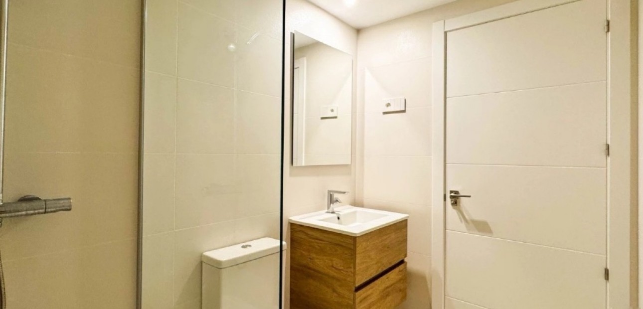 Sale - Apartment / flat -
Punta Prima