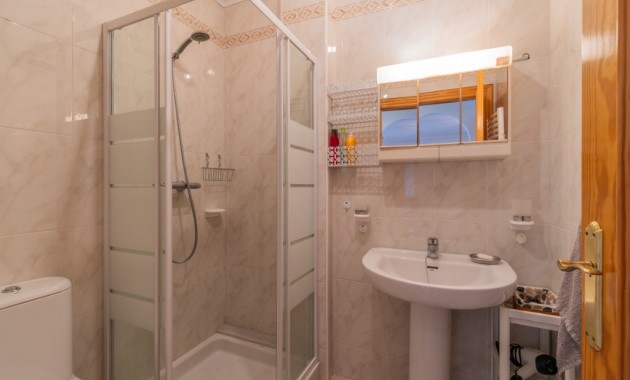 Sale - Apartment / flat -
Playa Flamenca