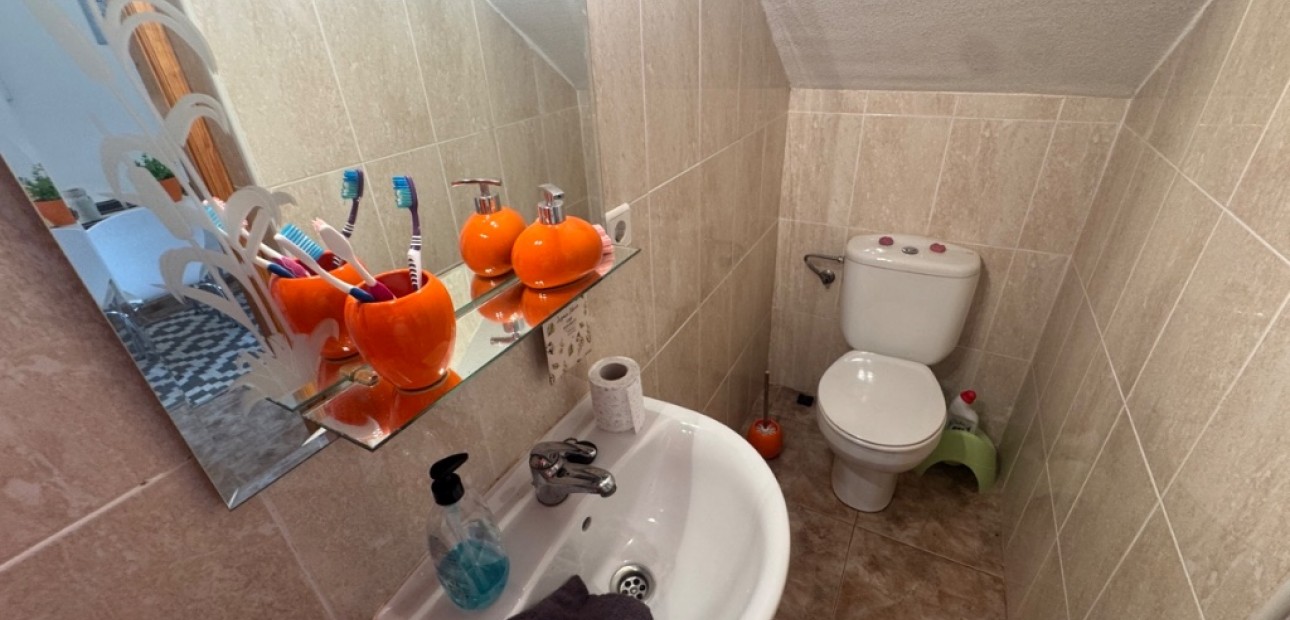 Herverkoop - Herenhuis -
Orihuela Costa - Playa Flamenca