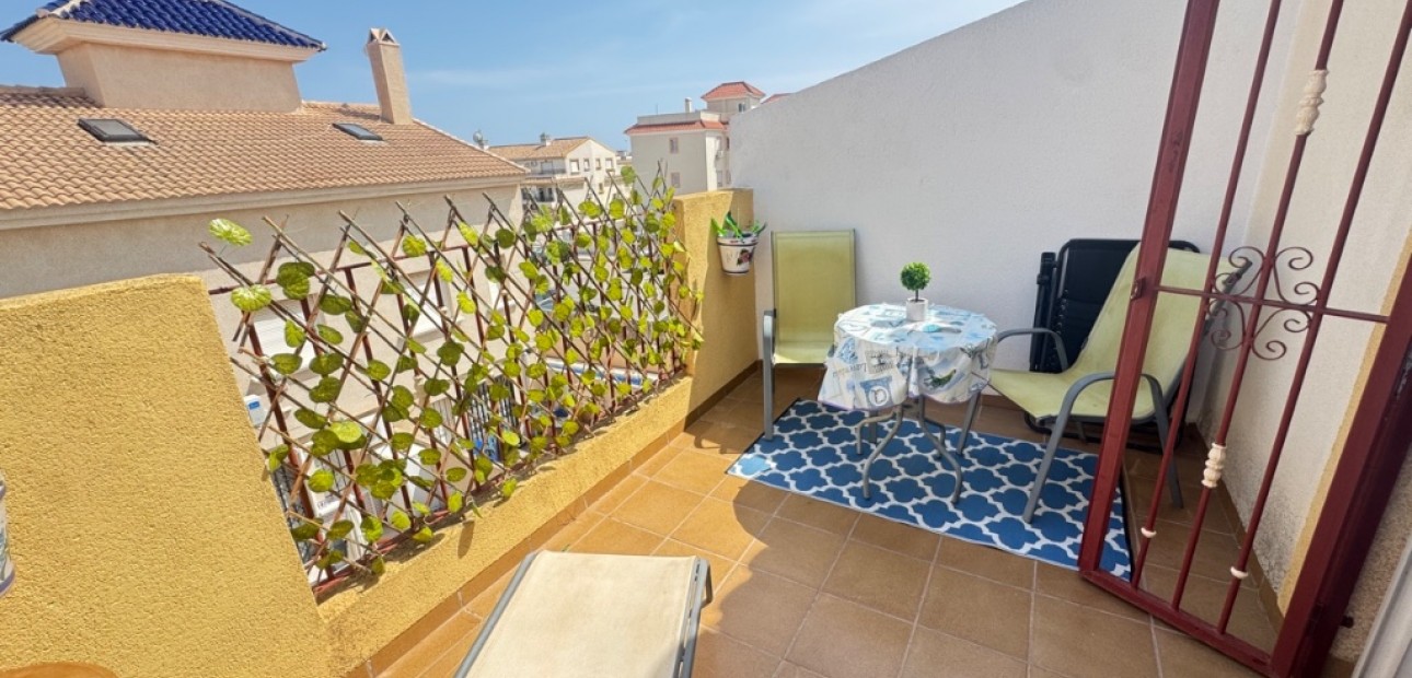 Herverkoop - Herenhuis -
Orihuela Costa - Playa Flamenca